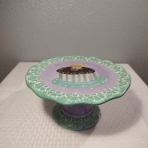 MESA INTERNATIONAL CAKE/DESSERT PEDESTAL TEAL/LAVENDER WITH LACE DESIGN 10"W 6”H
